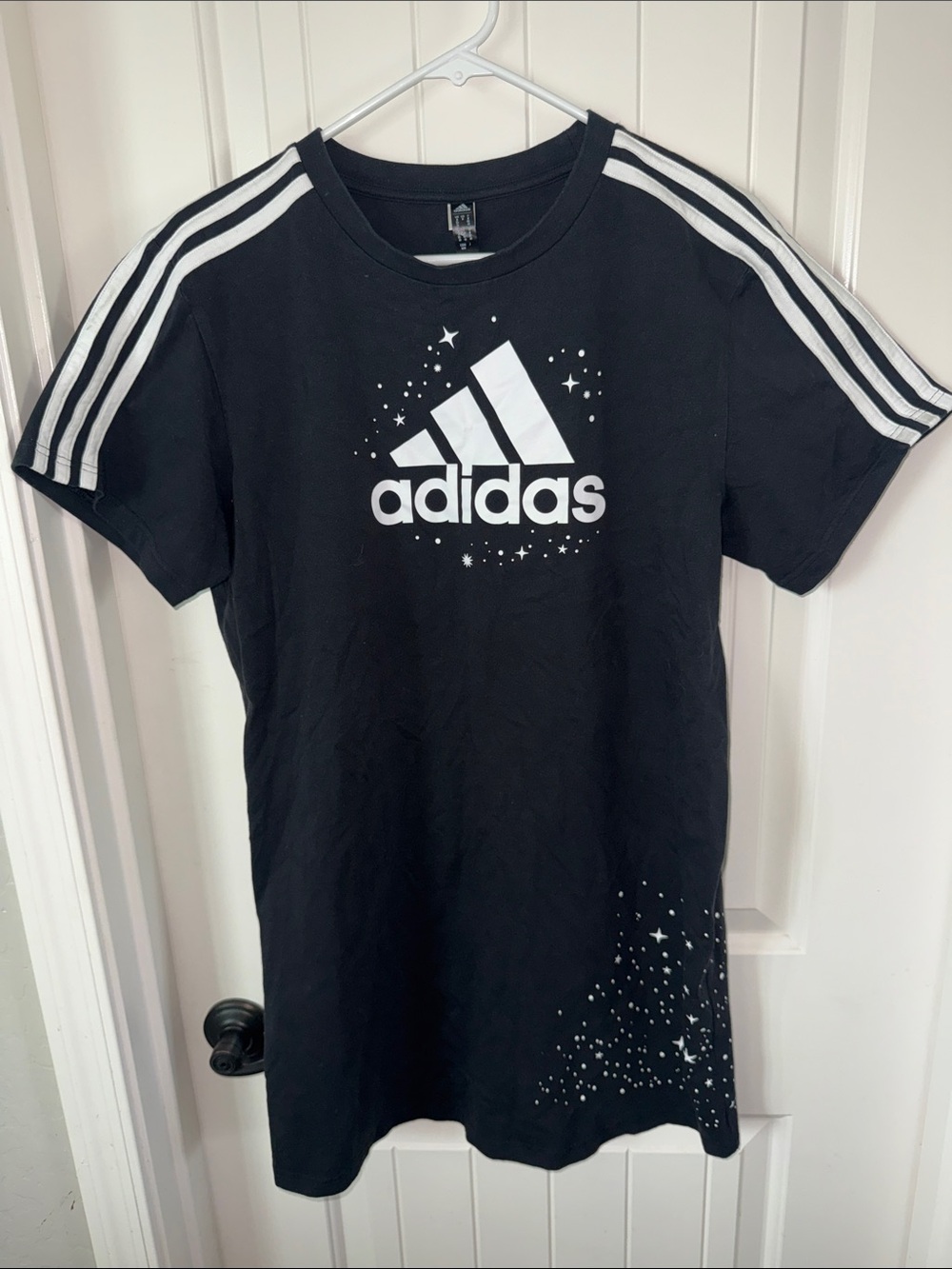 adidas Celestial sz M women Black Short Sleeve Logo Tee with White Stars